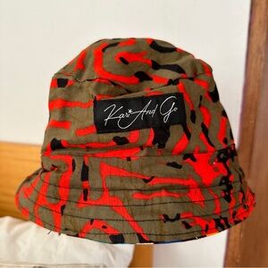 Kari and Go Reversible Bucket Hat New With Tags